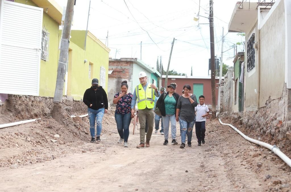 Avanza Obra Pública en la comunidad de La Tinaja